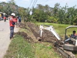 Dinas PUPR Jombang Rekonstruksi Jalan Cor Kabuh-Tapen Senilai 6 Milyar dari Dana APBD 2023