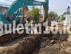 Dinas PUPR Jombang Lanjutkan Proyek Rekonstruksi Rigid Beton Jalan KH Romli Tamim Sepanjang 300 Meter
